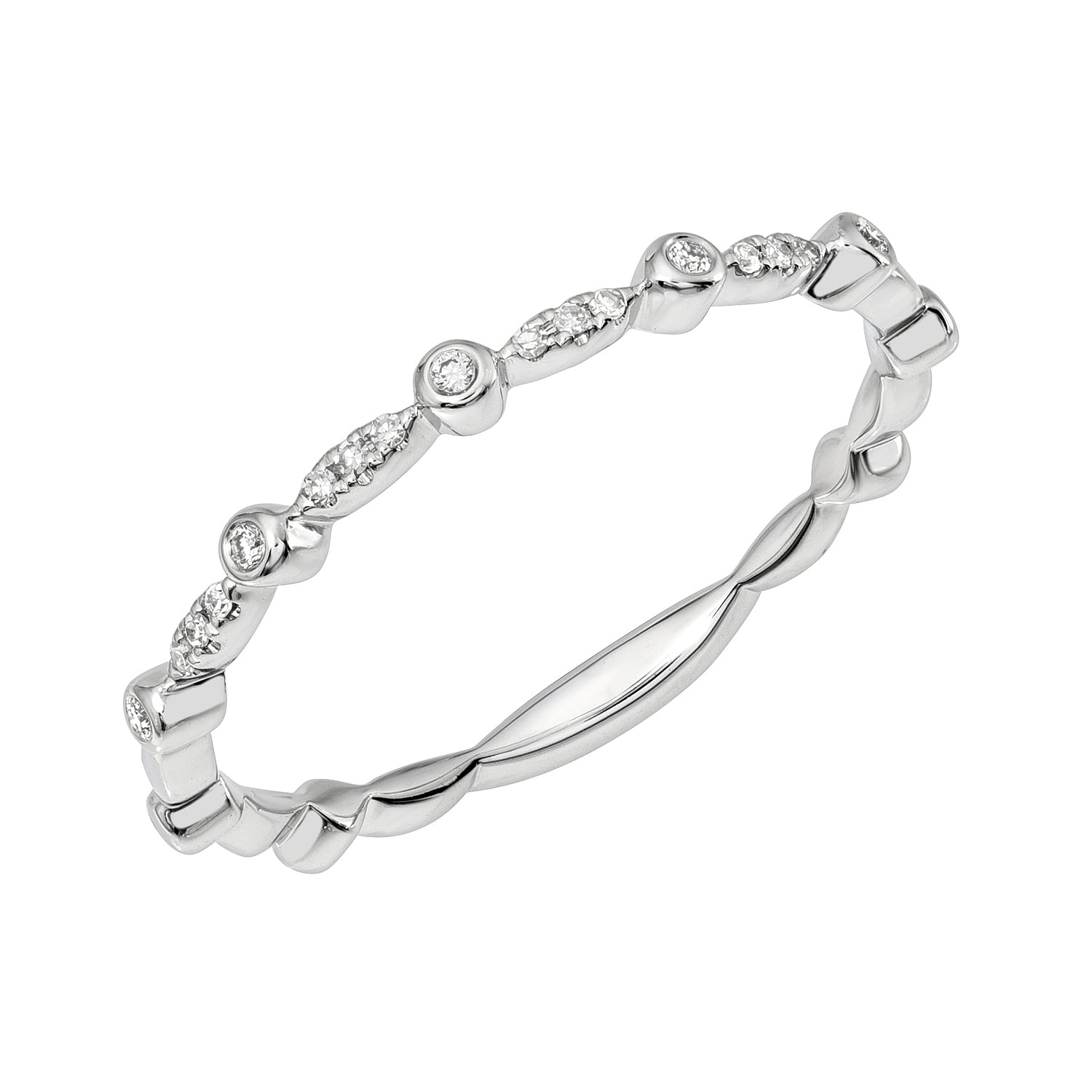 Scalloped Diamond Bezel Ring