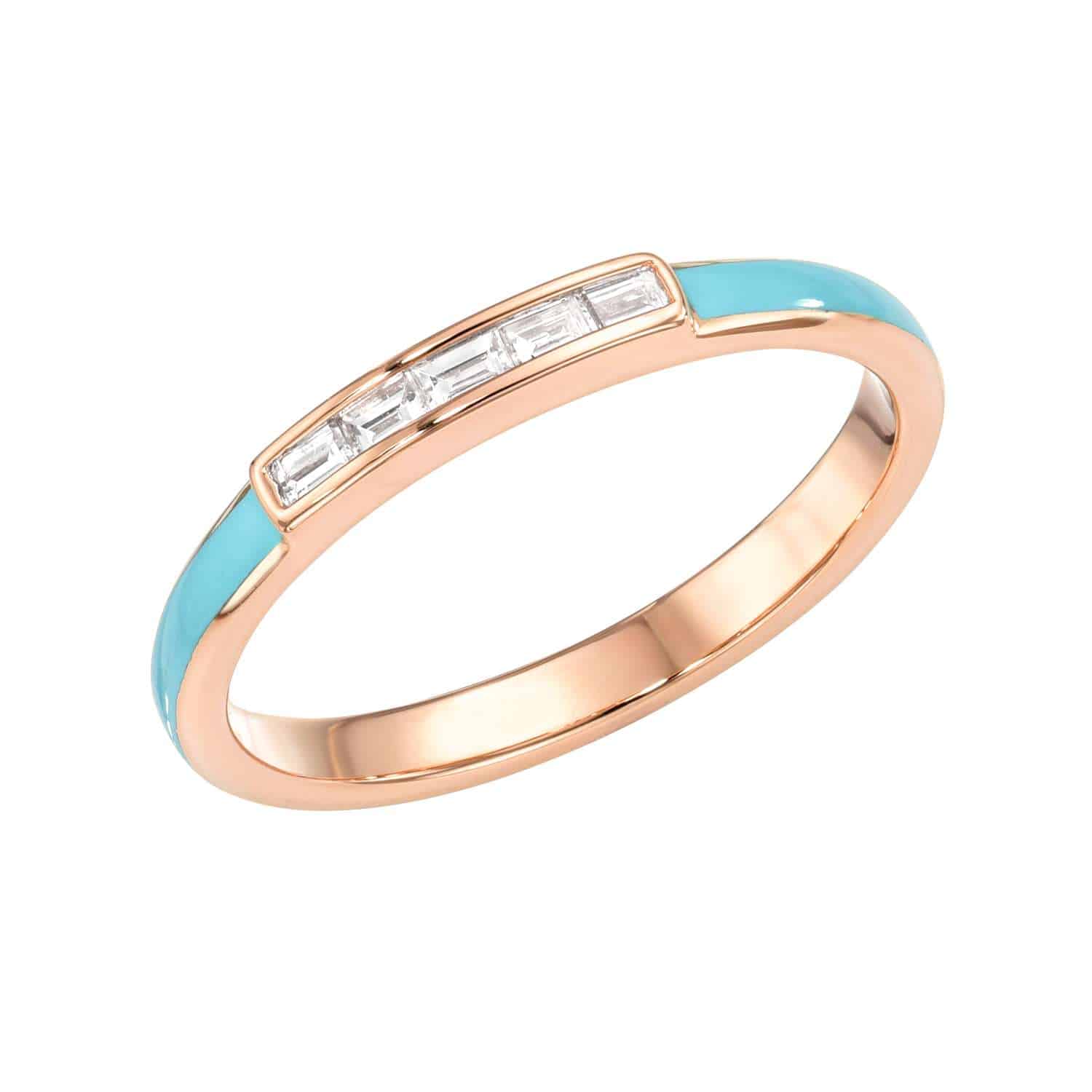 Introducing the Baguette Diamond Enamel Ring: a rose gold band with vivid turquoise enamel, featuring three baguette-cut rectangular diamonds set in a row atop the ring. Custom sizes are available—contact us for details or to preorder this elegant piece.